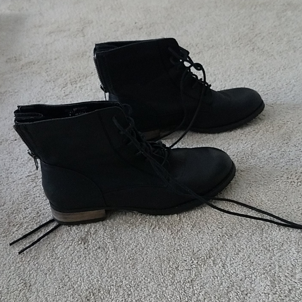 Women booties